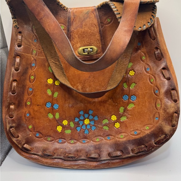 Source Unknown Handbags - 70’s hand tooled floral embossed leather saddle bag shoulder bag. Boho